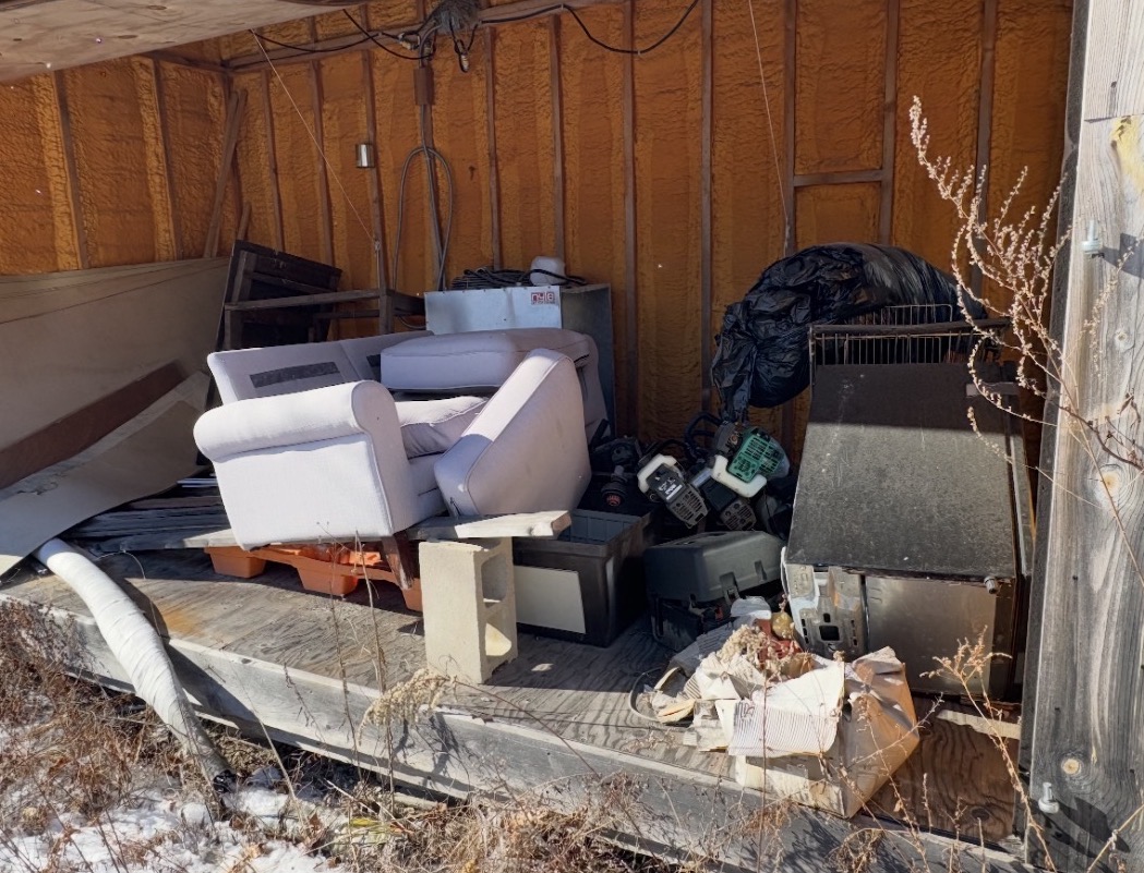 Household junk removal